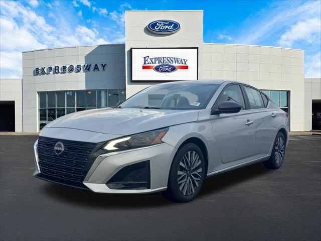 2024 Nissan Altima SV FWD