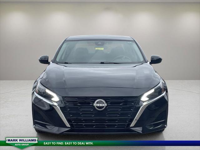 2023 Nissan Altima SV FWD
