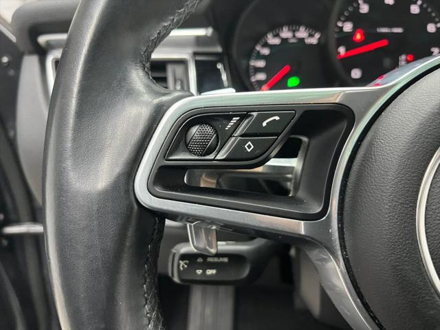 2017 Porsche Macan Base