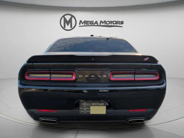 2019 Dodge Challenger SXT AWD