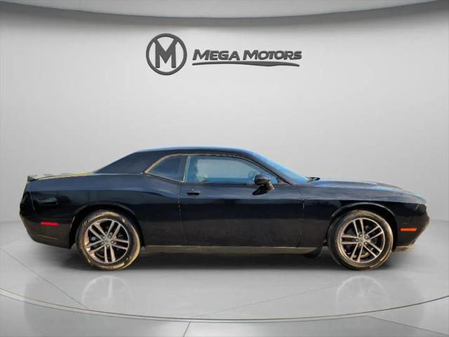 2019 Dodge Challenger SXT AWD
