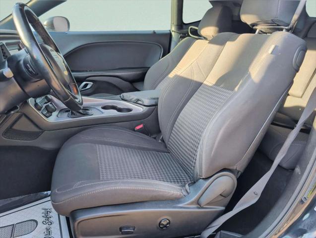 2019 Dodge Challenger SXT AWD