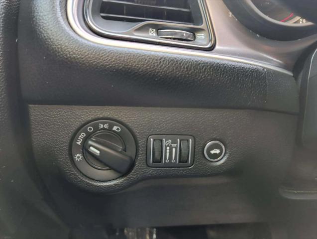 2019 Dodge Challenger SXT AWD