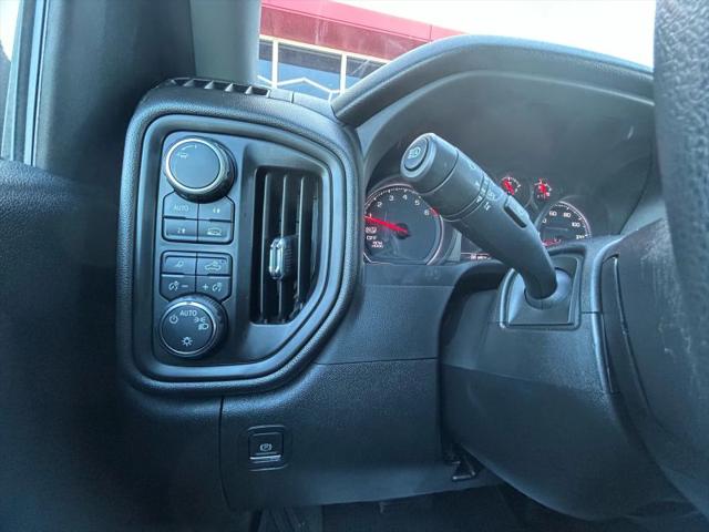 2023 Chevrolet Silverado 1500 4WD Crew Cab Short Bed WT