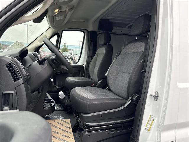 2026 Ram ProMaster Cargo Van Tradesman Low Roof 136" WB w/Pass Seat