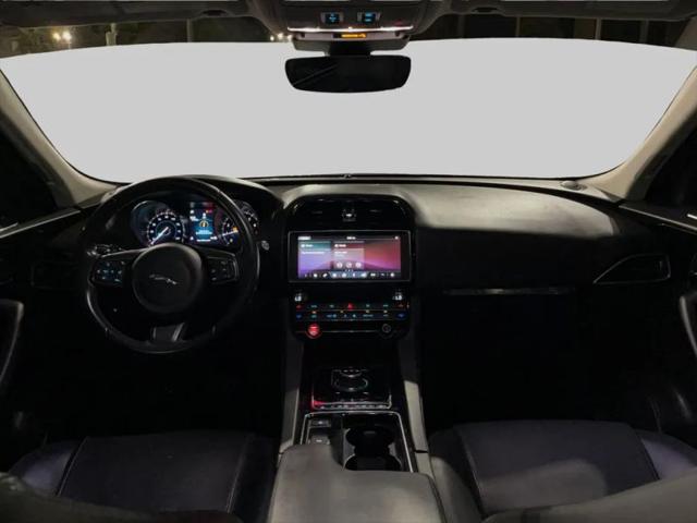 2019 Jaguar F-PACE 25t Premium