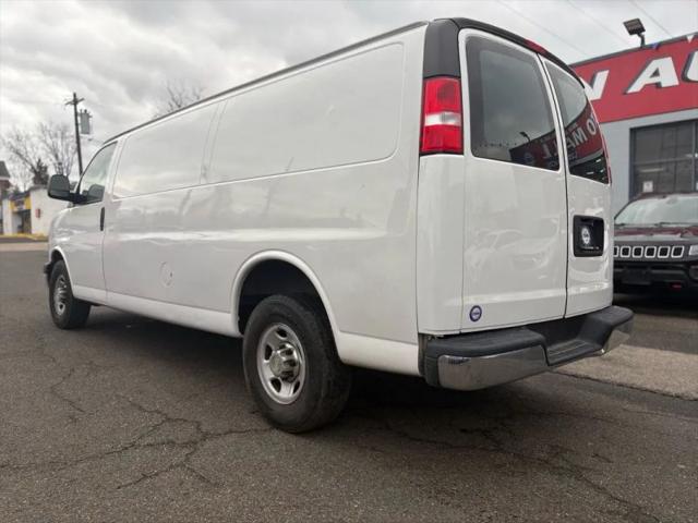 2019 Chevrolet Express Work Van