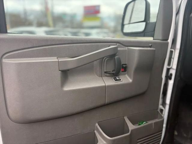 2019 Chevrolet Express Work Van