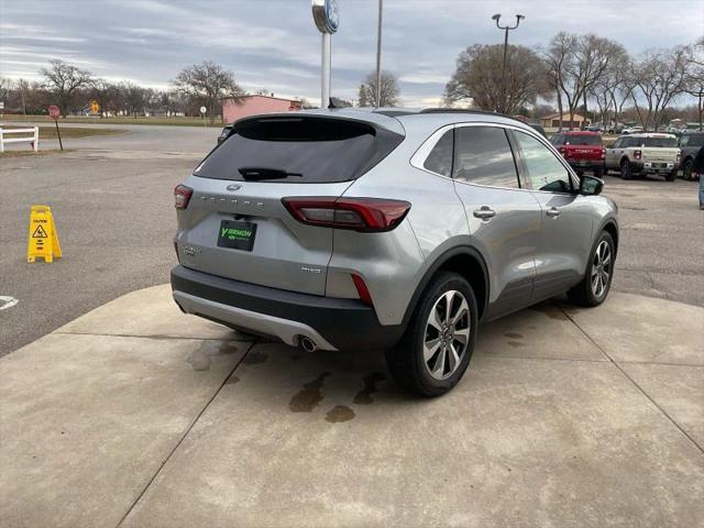 2023 Ford Escape Platinum