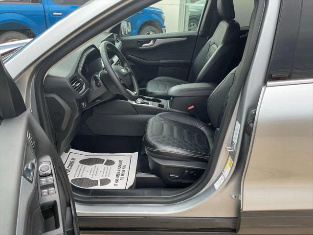 2023 Ford Escape Platinum