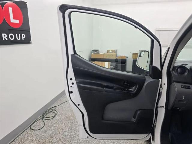 2020 Nissan NV200 Compact Cargo SV Xtronic CVT