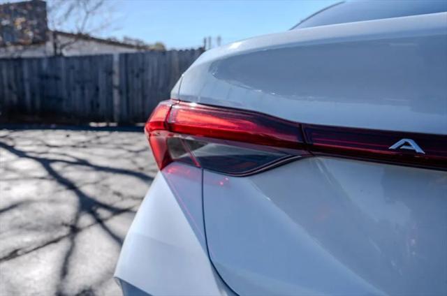 2020 Toyota Avalon XLE