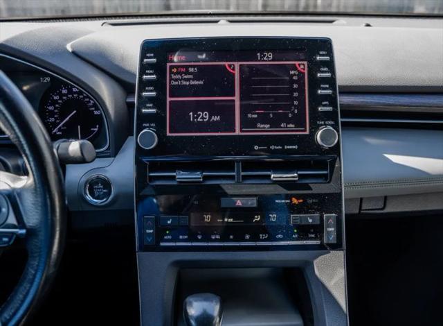 2020 Toyota Avalon XLE