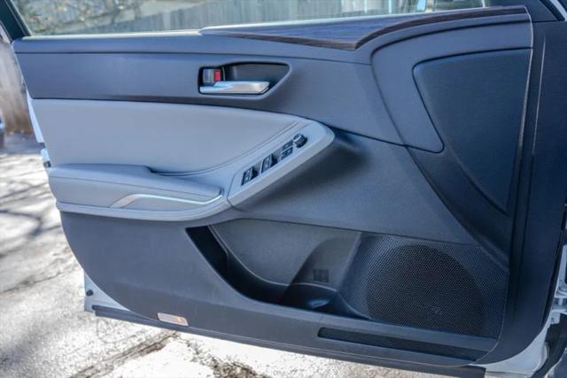 2020 Toyota Avalon XLE