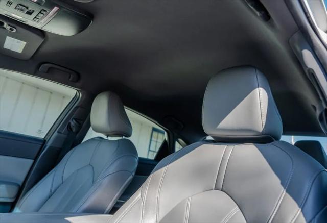 2020 Toyota Avalon XLE