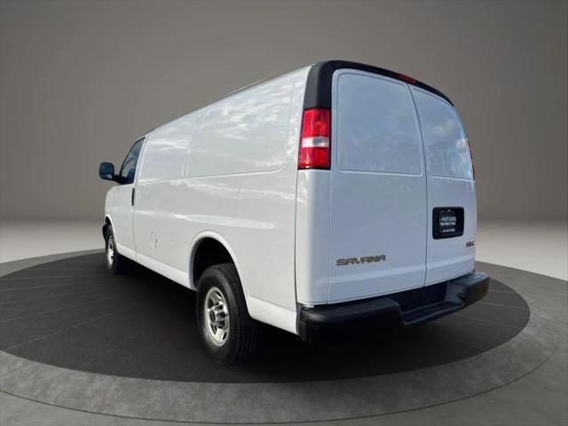 2022 GMC Savana Cargo RWD 2500 Regular Wheelbase Work Van
