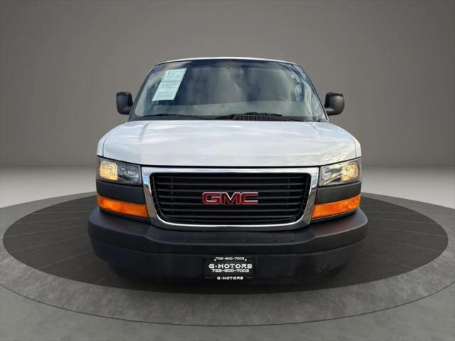 2022 GMC Savana Cargo RWD 2500 Regular Wheelbase Work Van