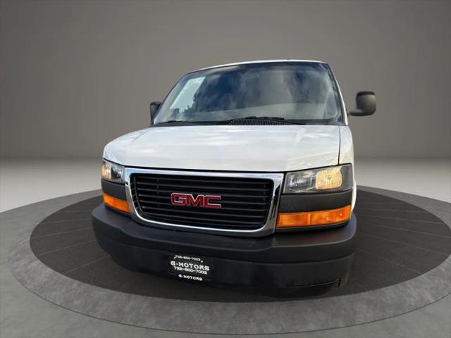 2022 GMC Savana Cargo RWD 2500 Regular Wheelbase Work Van