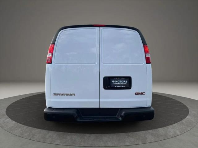 2022 GMC Savana Cargo RWD 2500 Regular Wheelbase Work Van