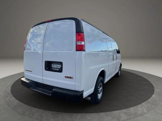 2022 GMC Savana Cargo RWD 2500 Regular Wheelbase Work Van