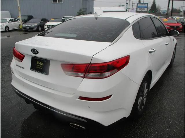 2020 Kia Optima LX