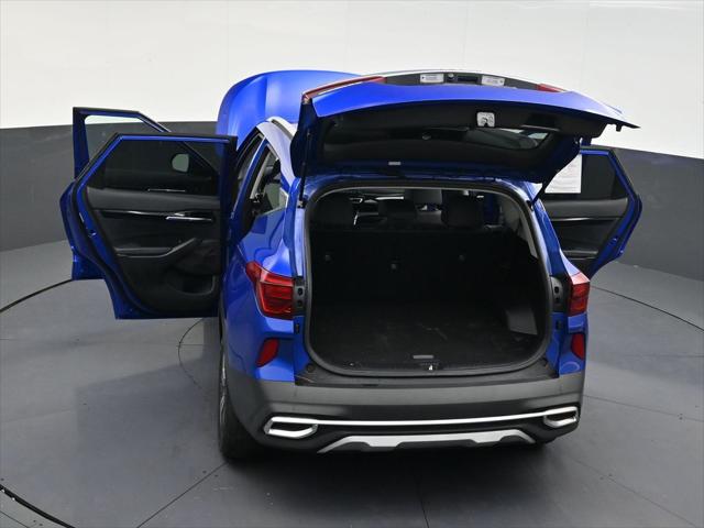 2023 Kia Seltos EX