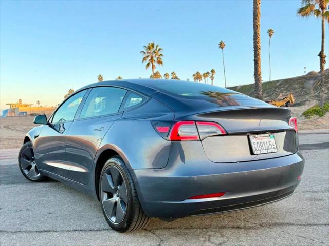 2022 Tesla Model 3 Rear-Wheel Drive