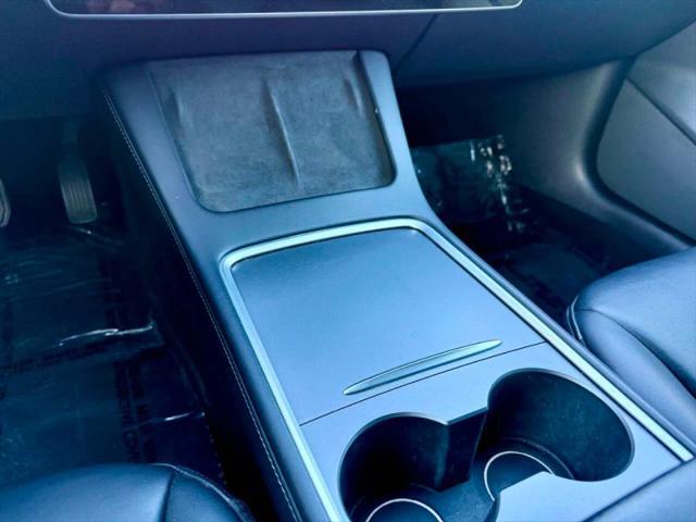 2022 Tesla Model 3 Rear-Wheel Drive