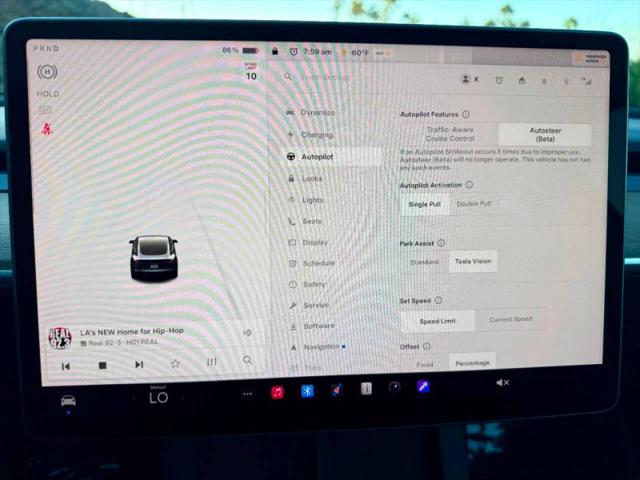 2022 Tesla Model 3 Rear-Wheel Drive