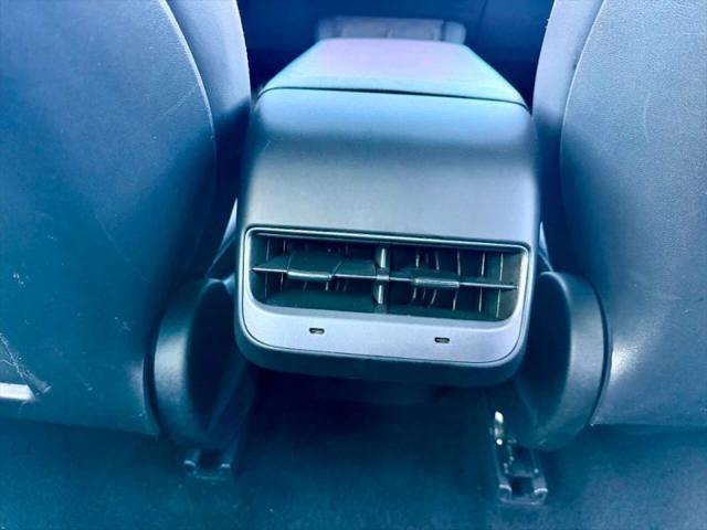 2022 Tesla Model 3 Rear-Wheel Drive