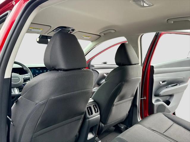 2026 Hyundai Tucson Hybrid Blue SE