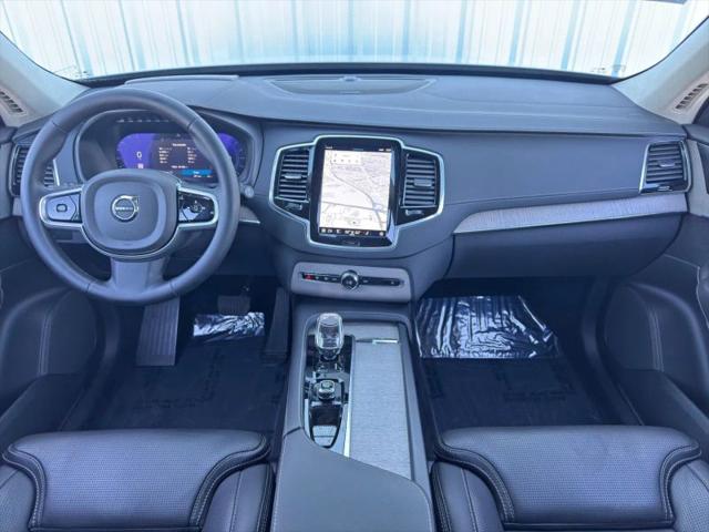 2024 Volvo XC90 B6 Ultimate Bright Theme 7-Seater