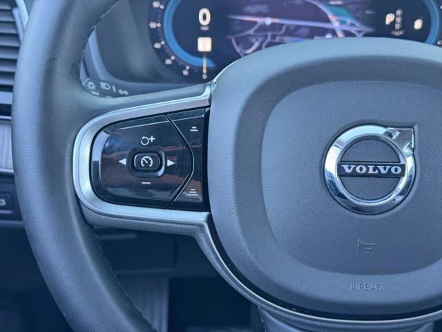 2024 Volvo XC90 B6 Ultimate Bright Theme 7-Seater