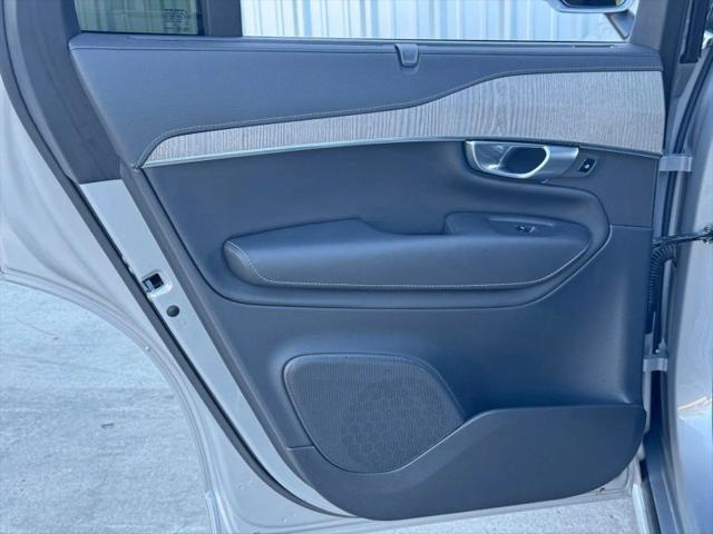 2024 Volvo XC90 B6 Ultimate Bright Theme 7-Seater