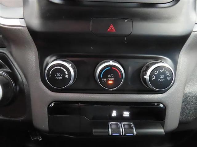 2022 Ram 1500 Big Horn Quad Cab 4x4 6'4" Box