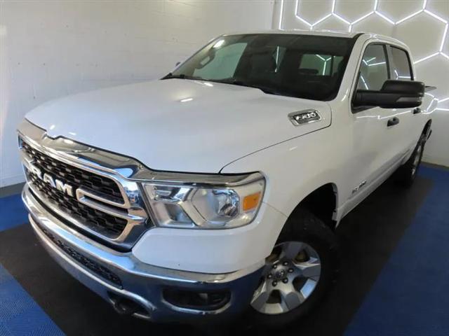 2023 Ram 1500 Big Horn Crew Cab 4x4 5'7" Box