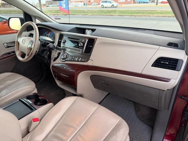 2011 Toyota Sienna XLE