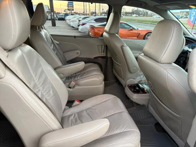 2011 Toyota Sienna XLE