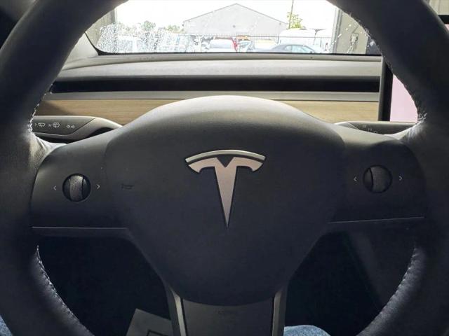 2022 Tesla Model Y Performance Dual Motor All-Wheel Drive