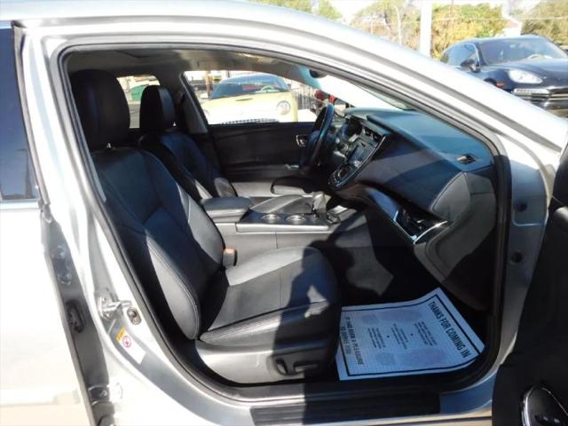 2016 Toyota Avalon XLE Plus