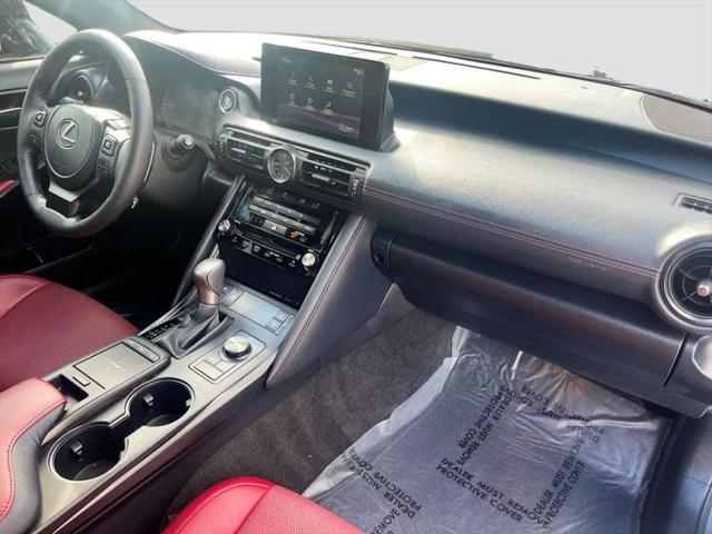 2023 Lexus IS 300 300