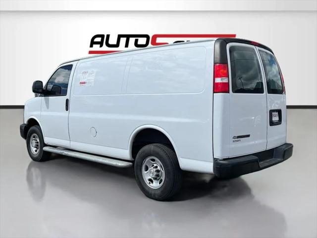 2023 Chevrolet Express Cargo Van RWD 2500 Regular Wheelbase WT