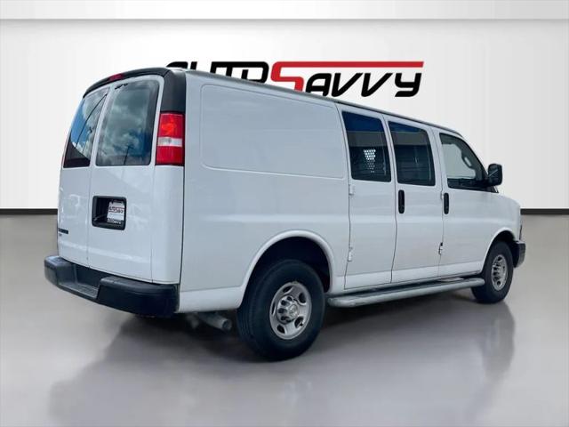 2023 Chevrolet Express Cargo Van RWD 2500 Regular Wheelbase WT