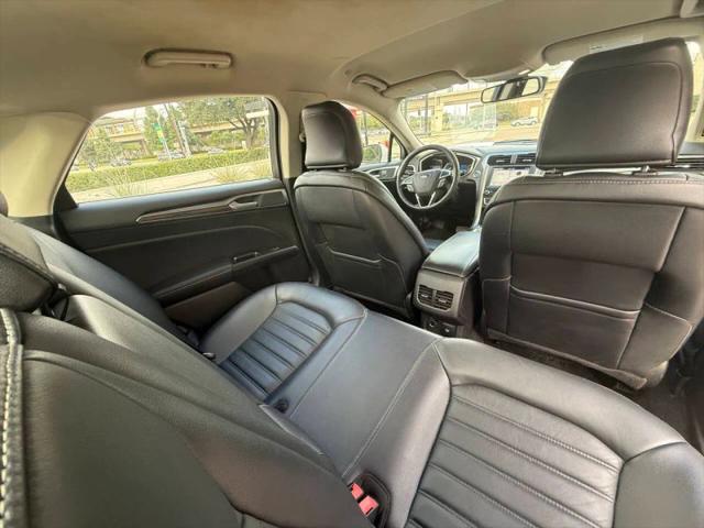2018 Ford Fusion Hybrid SE