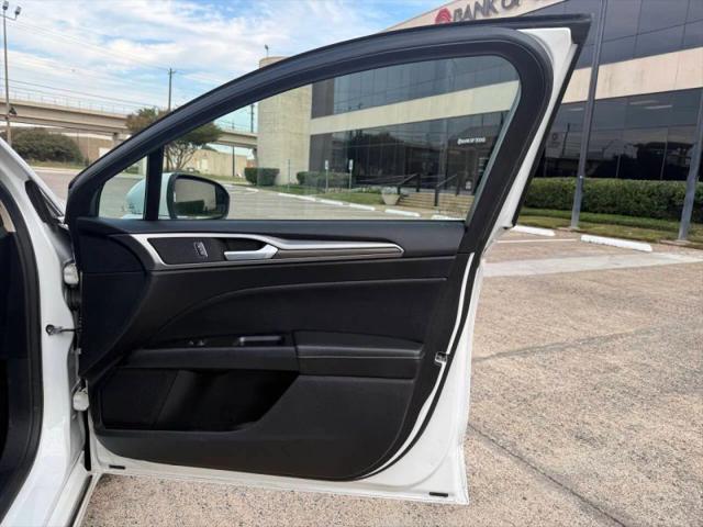 2018 Ford Fusion Hybrid SE
