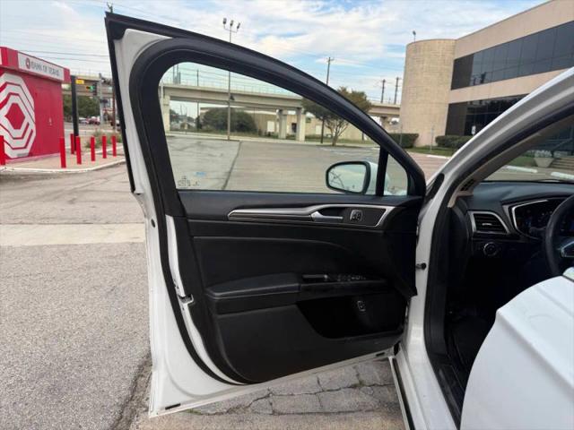 2018 Ford Fusion Hybrid SE