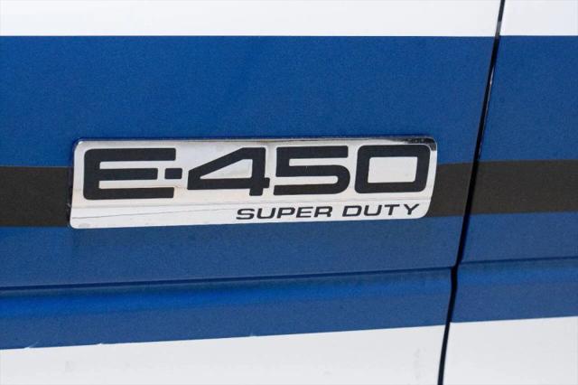 2010 Ford E-450 Cutaway XL