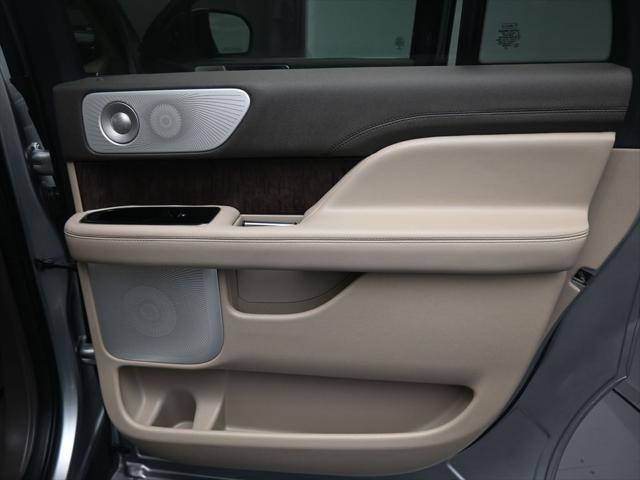 2022 Lincoln Navigator Reserve L