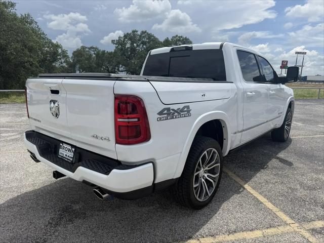 2026 Ram 1500 Tungsten Crew Cab 4x4 5'7" Box