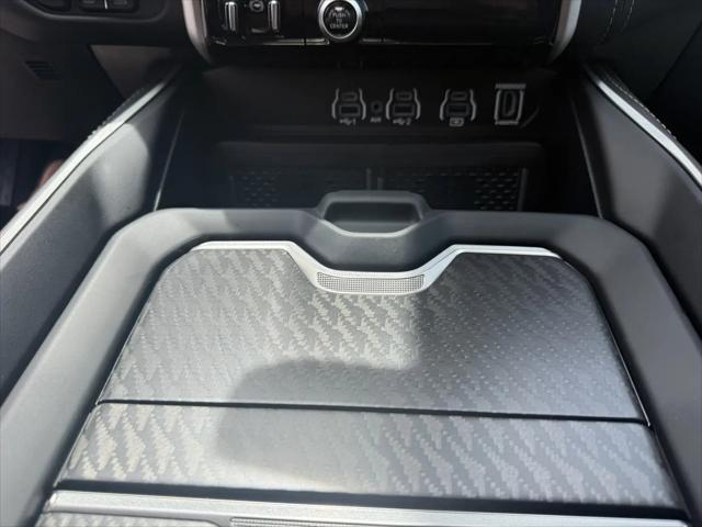 2026 Ram 1500 Tungsten Crew Cab 4x4 5'7" Box